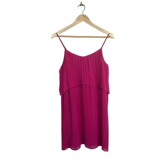 BCBGeneration Pleated Popover Mini Dress in Pink Size S - Picture 4 of 16